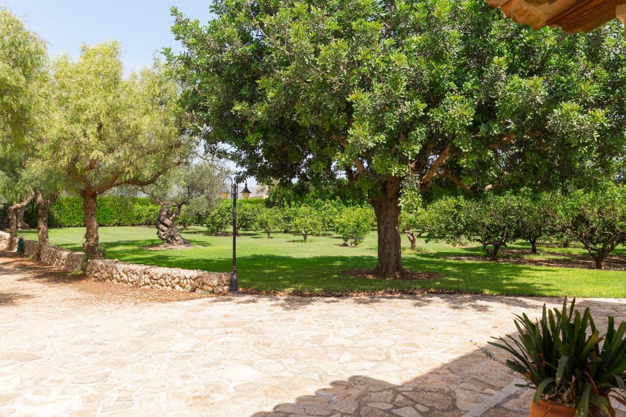 Villa Lagoon Sa Pobla Exterior photo