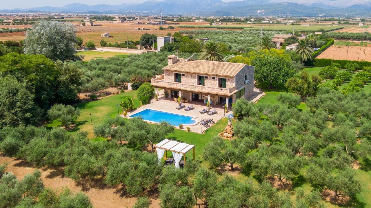 Villa Lagoon Sa Pobla Exterior photo